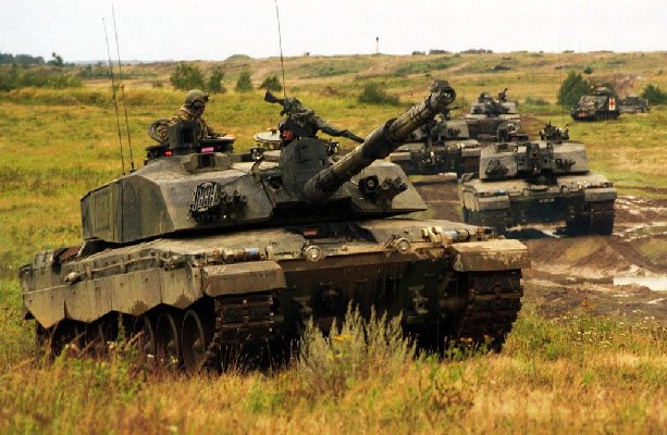 File:Challenger 2 Tanks in Poland for Exercise Black Eagle MOD