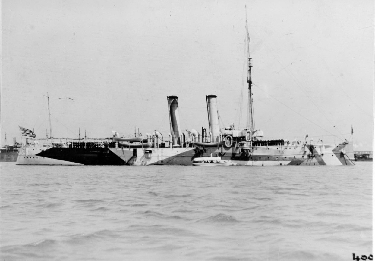 USS Cincinnati (C-7) at New Orleans, 1919 