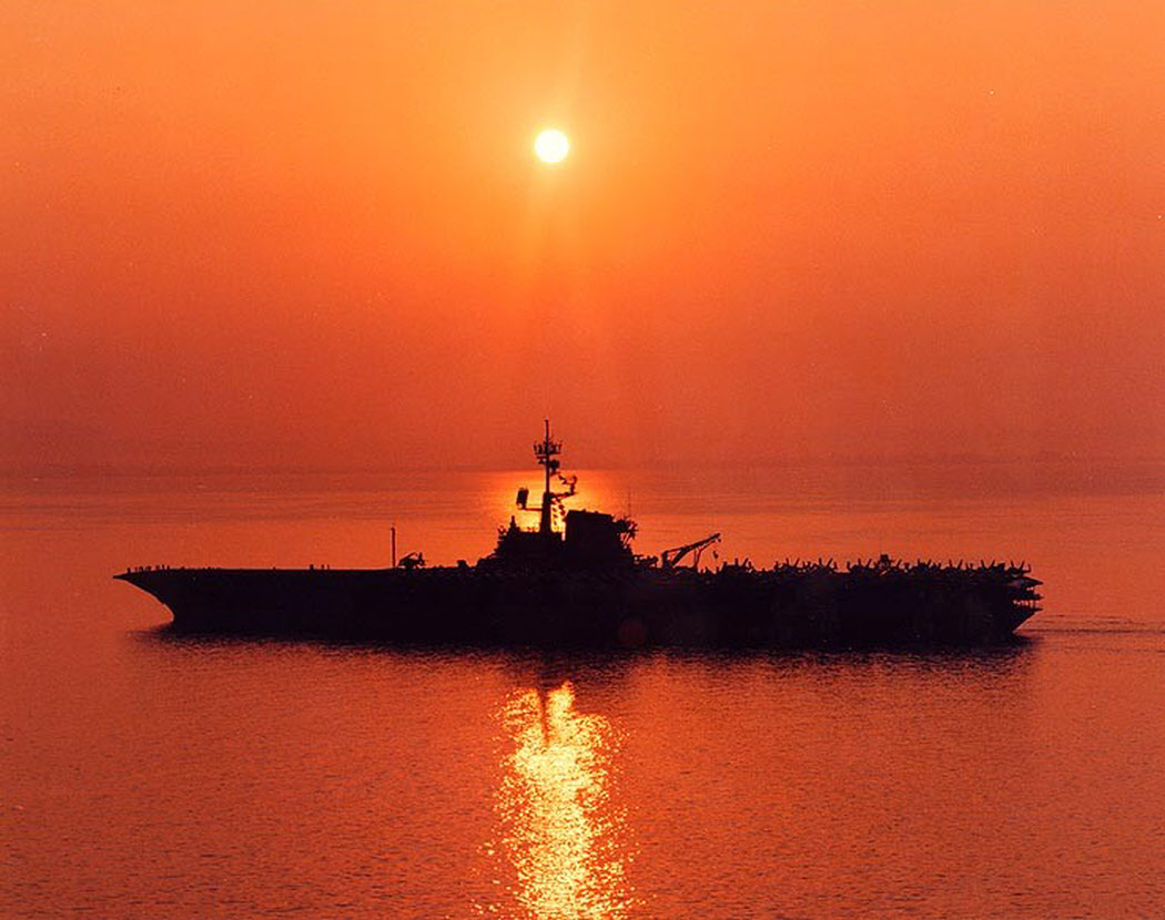 USS Coral Sea (CVA-43) arrives at Palma, Spain, 1989 