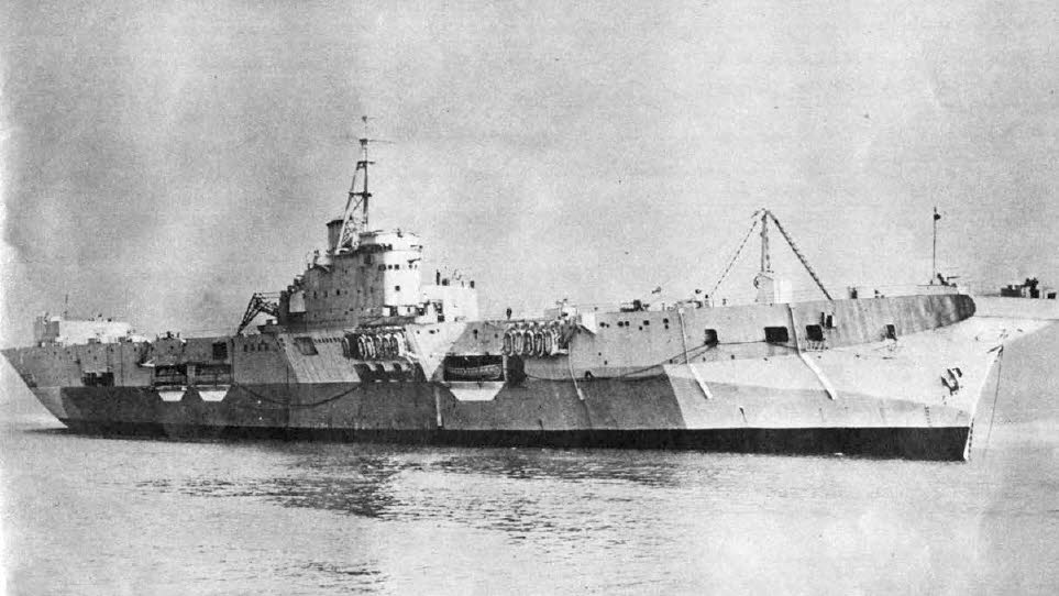 HMS Pioneer from the right 