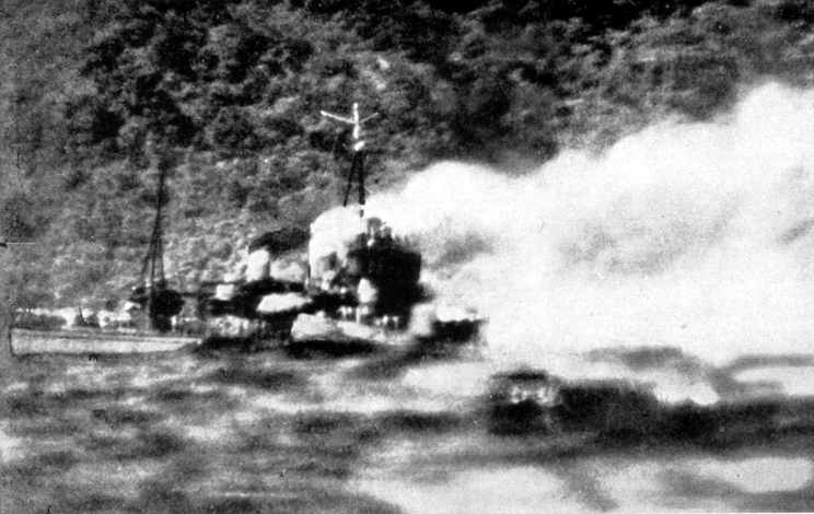 Japanese destroyer sinking off New Guinea 